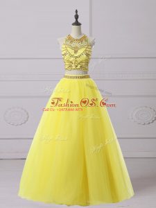 Trendy Halter Top Sleeveless Prom Dresses Floor Length Beading Yellow Organza