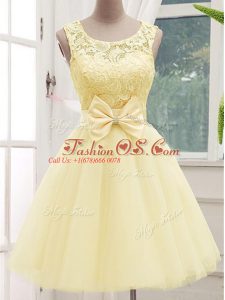 Light Yellow Sleeveless Knee Length Lace and Bowknot Lace Up Bridesmaid Dresses