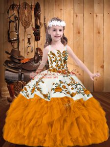 Stunning Straps Sleeveless Zipper Little Girls Pageant Gowns Gold Organza