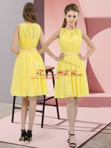 Edgy Knee Length Zipper Dama Dress Yellow for Prom and Party and Wedding Party with Sequins
