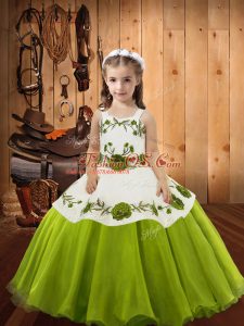 Olive Green Lace Up Straps Embroidery Little Girl Pageant Gowns Organza Sleeveless