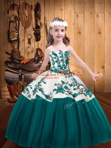 Fashionable Floor Length Ball Gowns Sleeveless Teal Pageant Gowns For Girls Lace Up