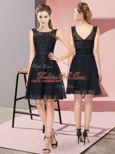 Nice Sleeveless Knee Length Appliques Zipper Dama Dress with Black