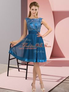 Eye-catching Blue Chiffon Backless Scoop Sleeveless Knee Length Prom Party Dress Appliques