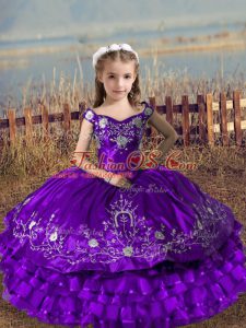Satin and Organza Off The Shoulder Sleeveless Lace Up Embroidery and Ruffled Layers Girls Pageant Dresses in Purple