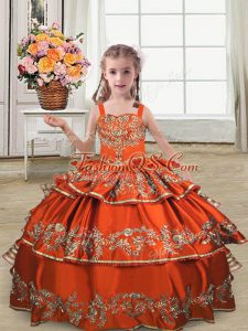 Dazzling Floor Length Lace Up Child Pageant Dress Rust Red for Wedding Party with Embroidery and Ruffled Layers