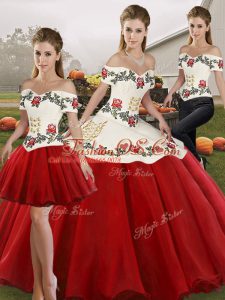 Super Off The Shoulder Sleeveless Lace Up 15 Quinceanera Dress White And Red Organza