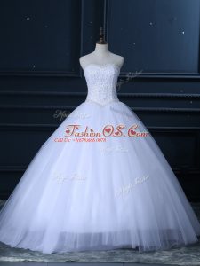 Sweetheart Sleeveless Wedding Dresses Floor Length Beading and Lace White Tulle
