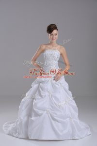 Best Selling Ball Gowns Sleeveless White Wedding Gowns Brush Train Lace Up
