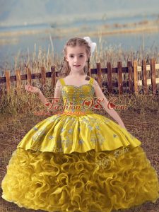 Gold Fabric With Rolling Flowers Lace Up Straps Sleeveless Little Girls Pageant Dress Sweep Train Embroidery
