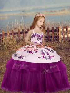Sweet Fuchsia Ball Gowns Tulle Straps Sleeveless Embroidery Floor Length Side Zipper Little Girls Pageant Dress Wholesale
