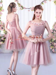 Delicate Sleeveless Lace Up Knee Length Appliques and Belt Dama Dress for Quinceanera