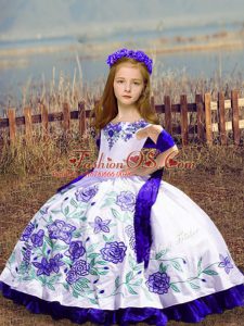 Eye-catching Sleeveless Embroidery Lace Up Child Pageant Dress