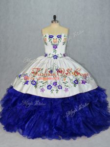 Tulle Sweetheart Sleeveless Lace Up Beading and Embroidery Ball Gown Prom Dress in Royal Blue