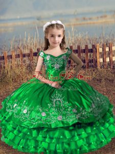 Floor Length Ball Gowns Sleeveless Green Little Girls Pageant Dress Wholesale Lace Up