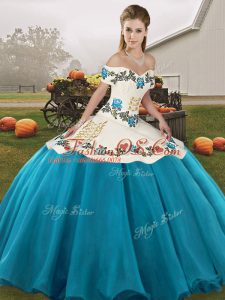 Blue And White Lace Up Ball Gown Prom Dress Embroidery Sleeveless Floor Length