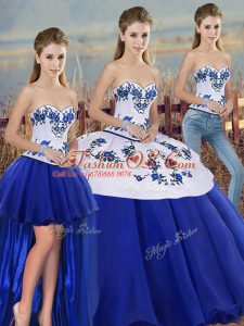 Inexpensive Royal Blue Three Pieces Tulle Sweetheart Sleeveless Embroidery and Bowknot Floor Length Lace Up Quinceanera Gowns