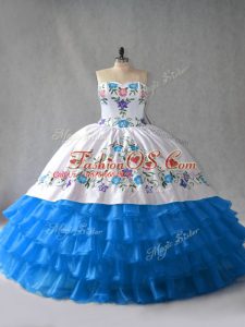 Best Selling Floor Length Blue And White Vestidos de Quinceanera Organza Sleeveless Embroidery and Ruffled Layers