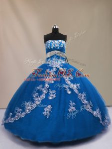 Customized Tulle Sleeveless Floor Length Quinceanera Gown and Appliques