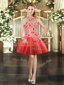 Luxurious Halter Top Sleeveless Prom Party Dress Mini Length Embroidery Coral Red Tulle