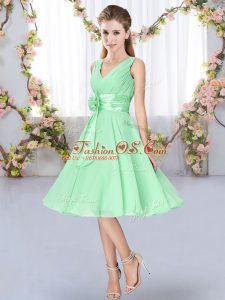 Decent Chiffon V-neck Sleeveless Lace Up Hand Made Flower Vestidos de Damas in Apple Green