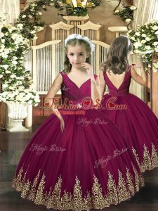 Burgundy Sleeveless Floor Length Embroidery Backless Little Girls Pageant Gowns