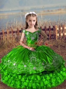 Embroidery and Ruffled Layers Evening Gowns Green Lace Up Sleeveless Floor Length
