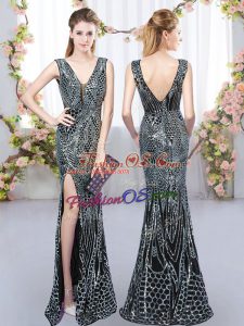 Deluxe Floor Length Black Bridesmaid Gown Sleeveless Sequins