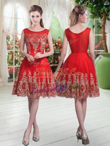 Luxurious Red Zipper Dress for Prom Beading and Appliques Sleeveless Knee Length