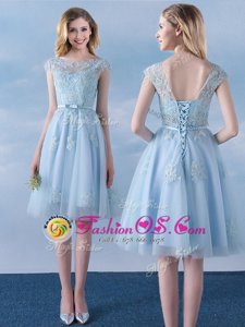 Scoop Light Blue Tulle Lace Up Wedding Party Dress Cap Sleeves Knee Length Appliques and Belt