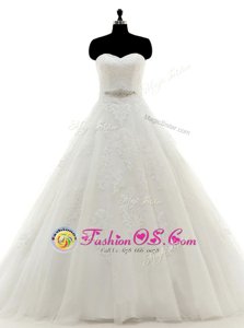 Sleeveless Tulle With Brush Train Clasp Handle Wedding Gown in White for with Beading and Lace and Appliques