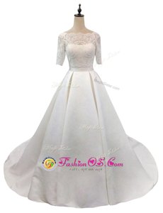 Hot Selling White Satin Zipper Scalloped Half Sleeves With Train Wedding Gown Chapel Train Lace
