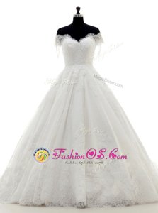 Exceptional Off The Shoulder Short Sleeves Brush Train Clasp Handle Wedding Dress White Tulle and Lace