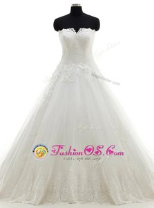 White Sleeveless With Train Lace and Appliques Clasp Handle Wedding Dresses