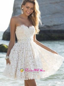 Sexy White A-line Lace Sweetheart Sleeveless Lace Mini Length Zipper Homecoming Party Dress
