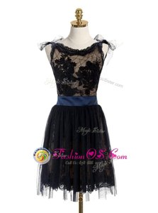Latest Backless Scoop Sleeveless Cocktail Dresses Mini Length Lace and Belt Black Lace