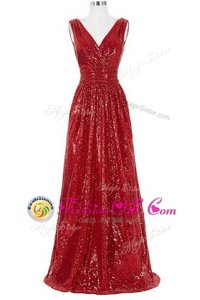 Delicate Sequined V-neck Sleeveless Brush Train Zipper Sequins Prom Dresses in Red