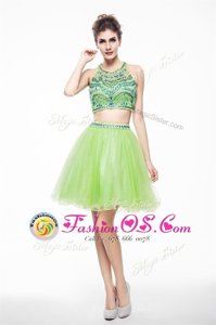 Exceptional A-line Chiffon Scoop Sleeveless Beading Knee Length Backless Cocktail Dress