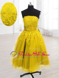 Stylish Embroidery Prom Dresses Yellow Lace Up Sleeveless Knee Length