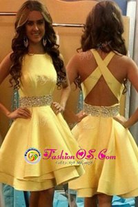 Scoop Sleeveless Knee Length Beading Criss Cross Dress for Prom with Yellow