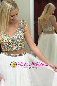 Fitting Peach Sleeveless Appliques Knee Length Prom Evening Gown