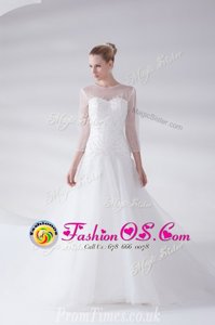 Flirting Scoop 3|4 Length Sleeve Tulle Wedding Dresses Appliques Brush Train Zipper