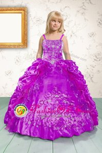 Classical Spaghetti Straps Sleeveless Little Girls Pageant Dress Wholesale Floor Length Beading and Appliques and Pick Ups Fuchsia Satin