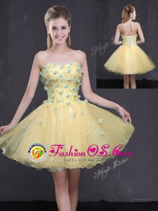 Traditional Light Yellow A-line Sweetheart Sleeveless Organza Mini Length Lace Up Appliques Dress for Prom