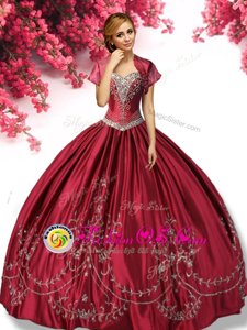 Hot Selling Wine Red Lace Up Sweetheart Embroidery Ball Gown Prom Dress Taffeta Sleeveless