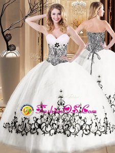 New Arrival White Tulle Lace Up Sweetheart Sleeveless Floor Length 15th Birthday Dress Embroidery