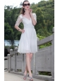 White Empire V-neck Knee-length Organza Appliques Prom / Homecoming Dress