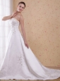 Exclusive A-Line / Princess Strapless Count Train Embroidery Satin Wedding Dress