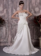 Exclusive A-Line / Princess Sweetheart Court Train Taffeta Beading Wedding Dress