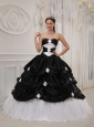 Gorgeous Black and White Quinceanera Dress Sweetheart Taffeta and Organza Beading Ball Gown